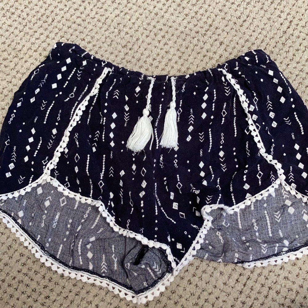 Tribal Pattern Flowy Shorts